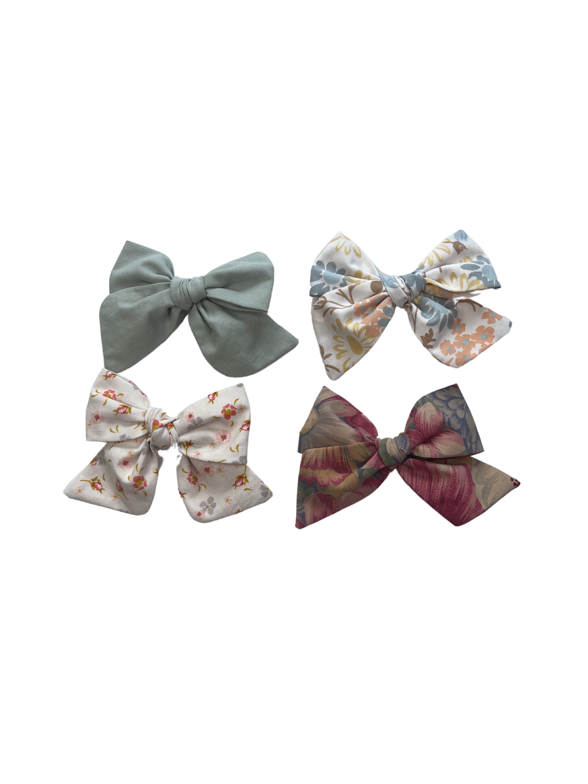 Macey & Co | 4Pcs| |  Handtied  | Pre-Loved