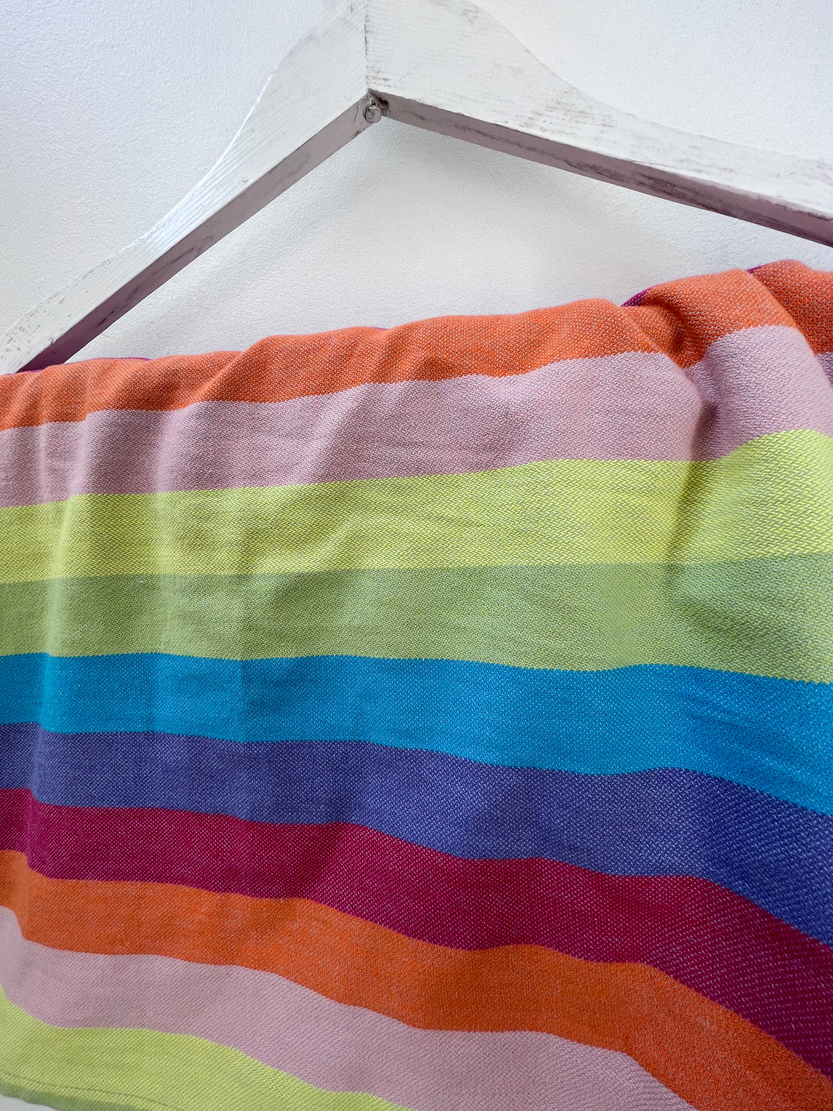 LennyLamb | S 4.2M | Baby Wrap | Rainbow | Pre-Loved