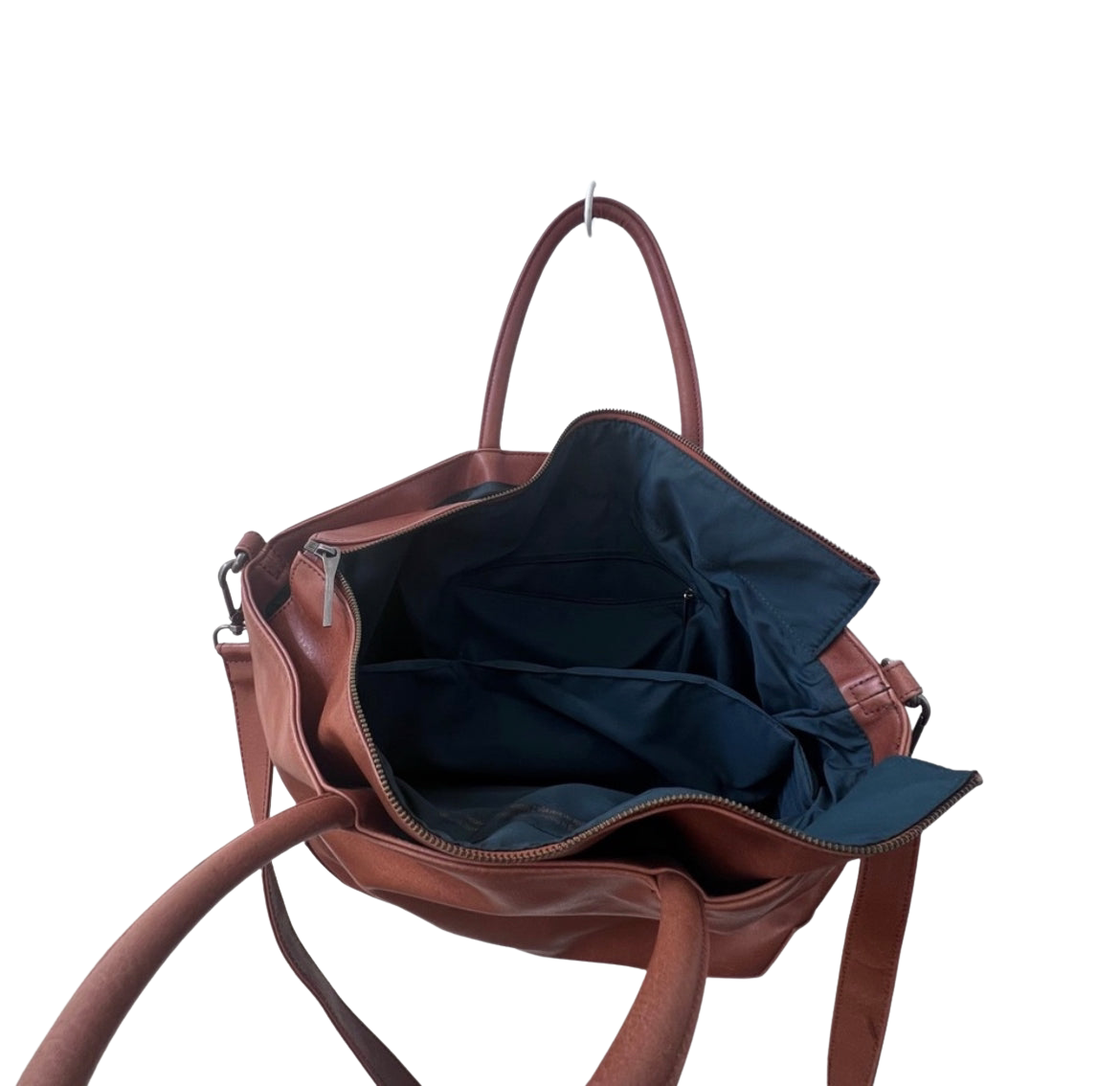 Matt and Nat | Diaper Bag | Chili (Saddle) | Pre-Loved