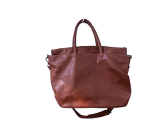 Matt and Nat | Diaper Bag | Chili (Saddle) | Pre-Loved