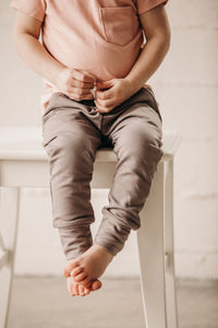 Jude Joggers in 'Crushed Berry' - Ready To Ship